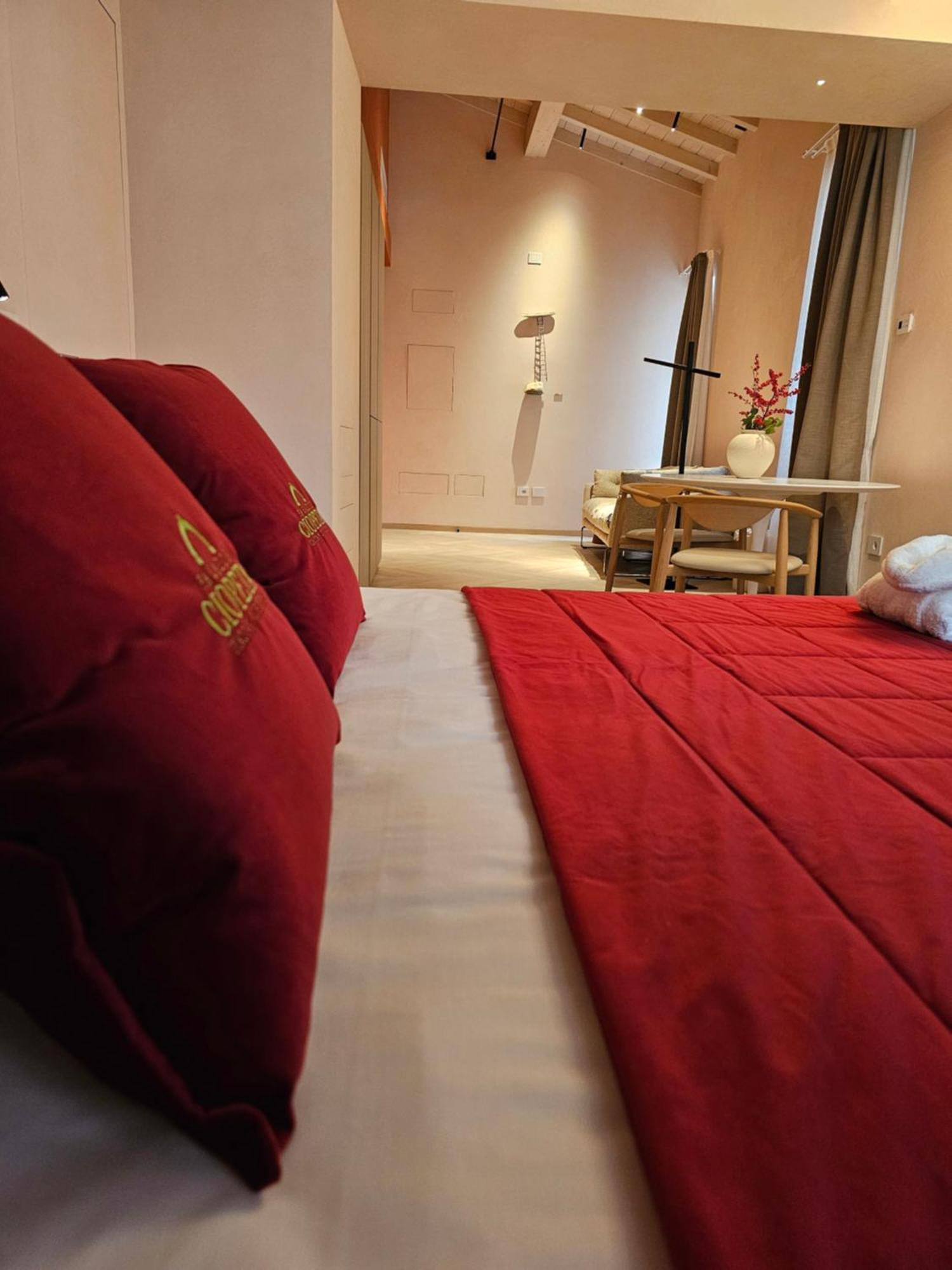 Palazzo Ciopeta - Italian Excellence Apartment Verona Room photo